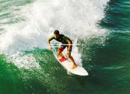 米兰体育APP-德尚直言博格巴重返国家队之路漫长，姆巴佩自由踢球风格引热议